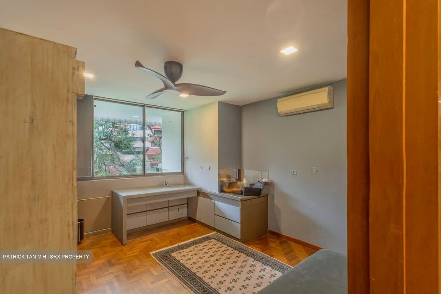 Hillcrest Arcadia (D11), Condominium #529366881